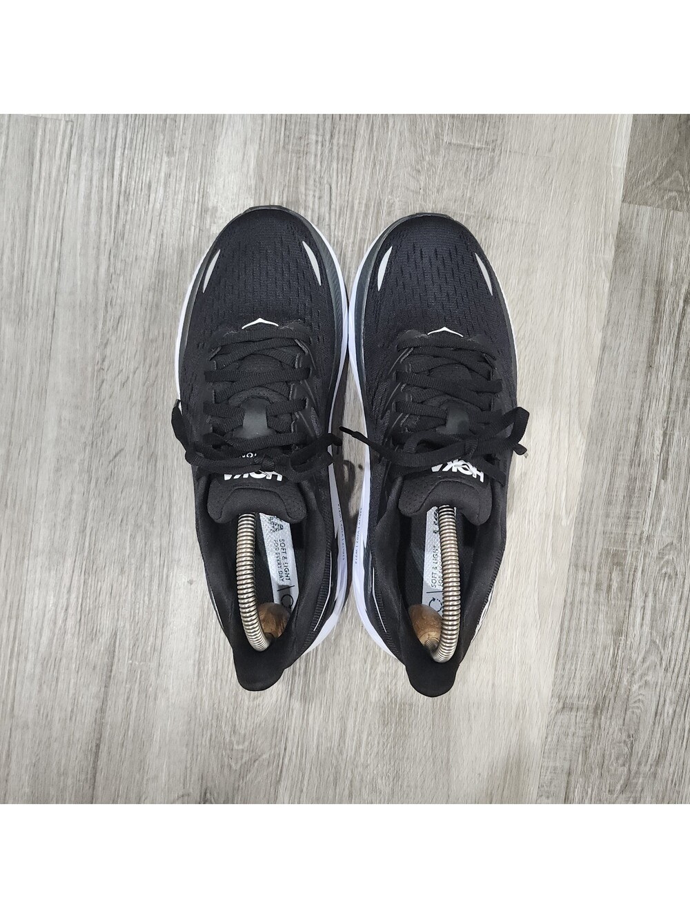 Hoka One One Clifton 8 Running Gym Shoes Womens 8.5B Black White 1119394 BWHT - Picture 4 of 7